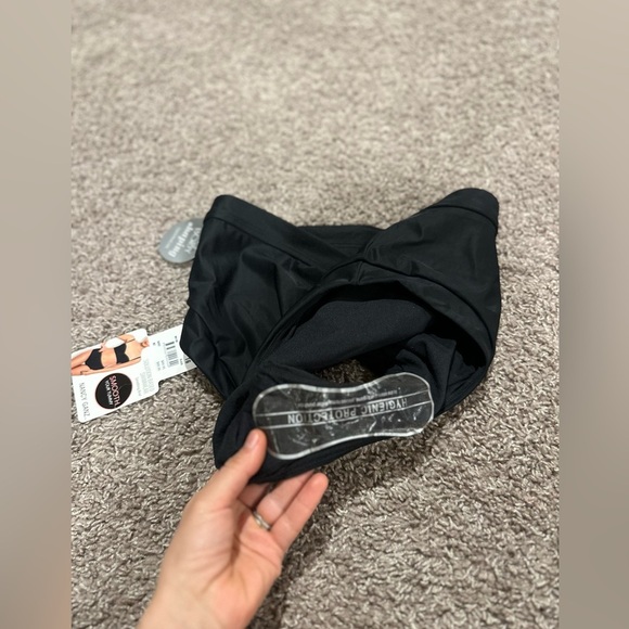 NWT Nancy Ganz Shaping Swimwear Bikini Bottom Black , size 16 - Picture 2 of 6